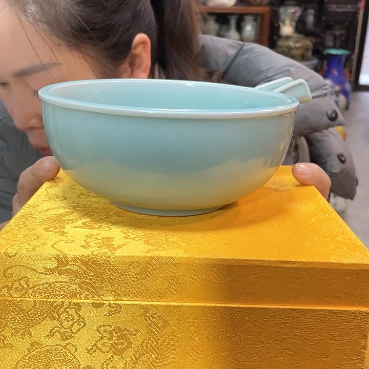摆件瓷器活在当下继续