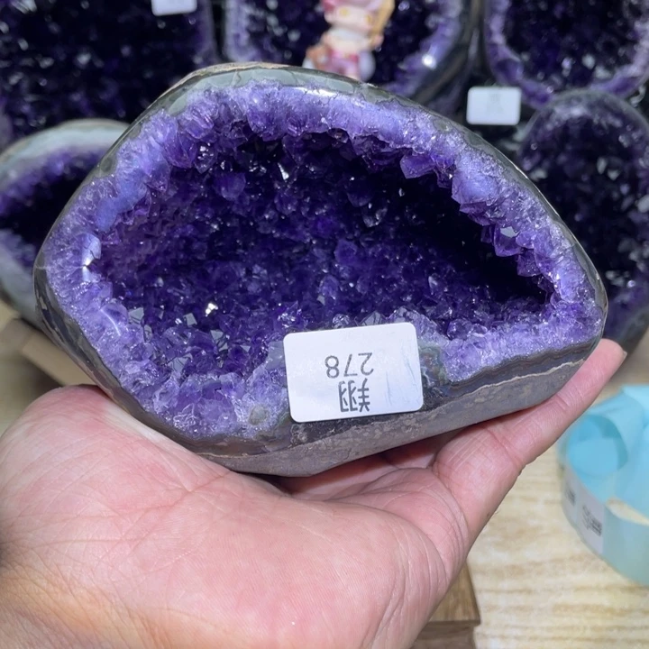 未镶嵌大型摆件（非配饰）水晶