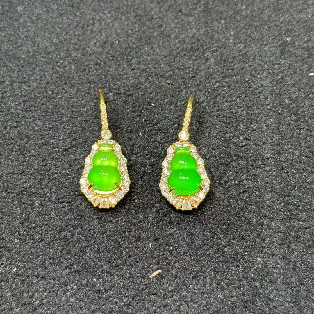 天然非洲翠冰阳绿葫芦耳饰 Y267—多样性发