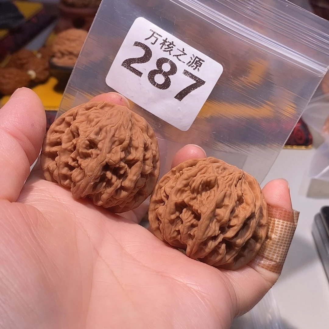 文玩核桃吊坠42饕餮纹……骨质超好……