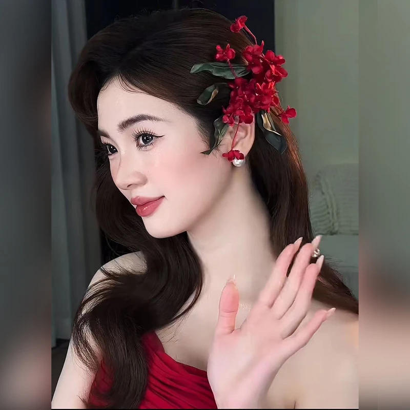 非金属布艺婚庆饰品 新娘酒红色精致缎面花朵中式结婚配饰品23516