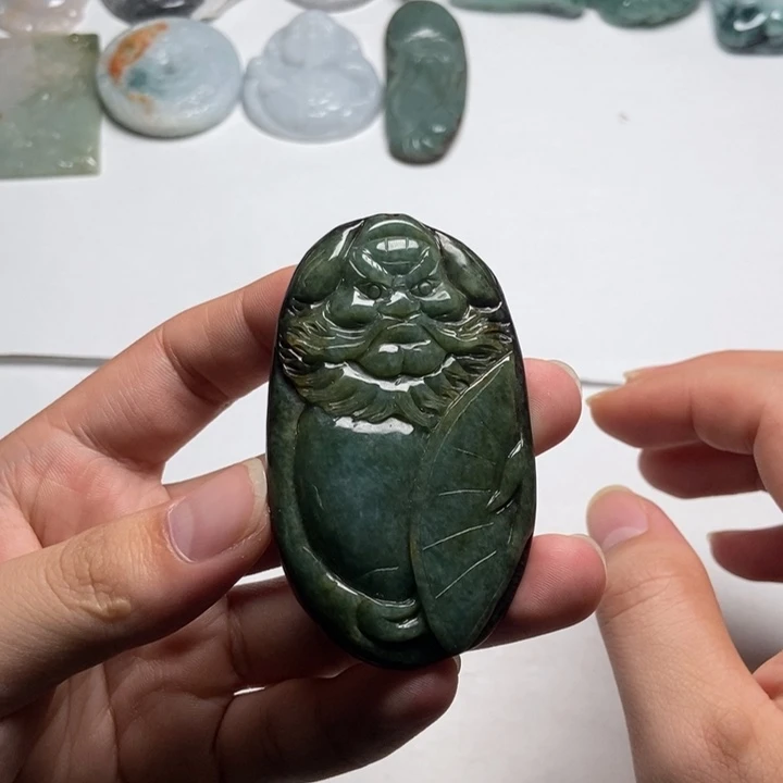 翡翠未镶嵌颈饰钟馗17