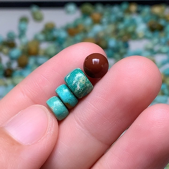 未镶嵌南红玛瑙珠宝奇石