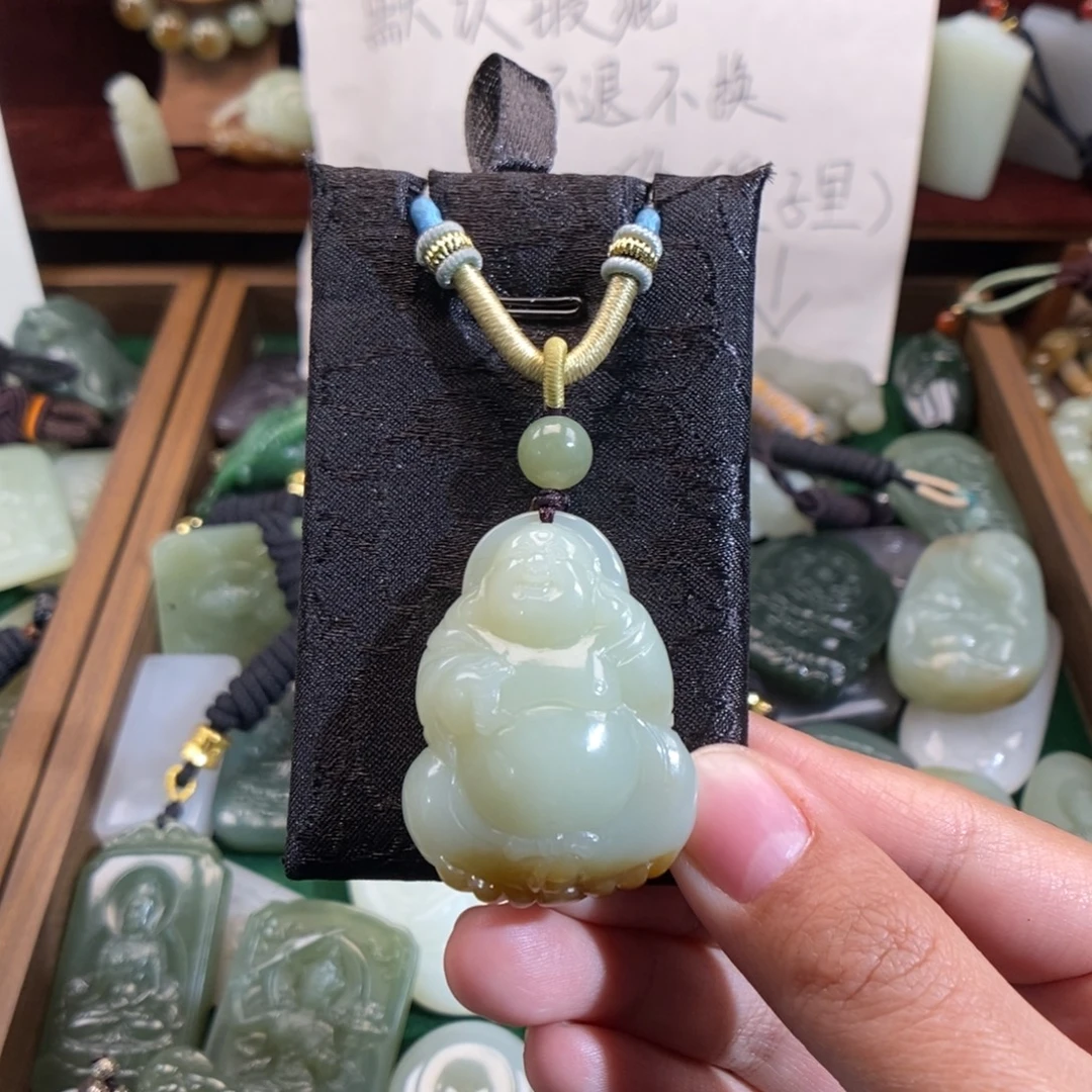 和田玉未镶嵌挂件