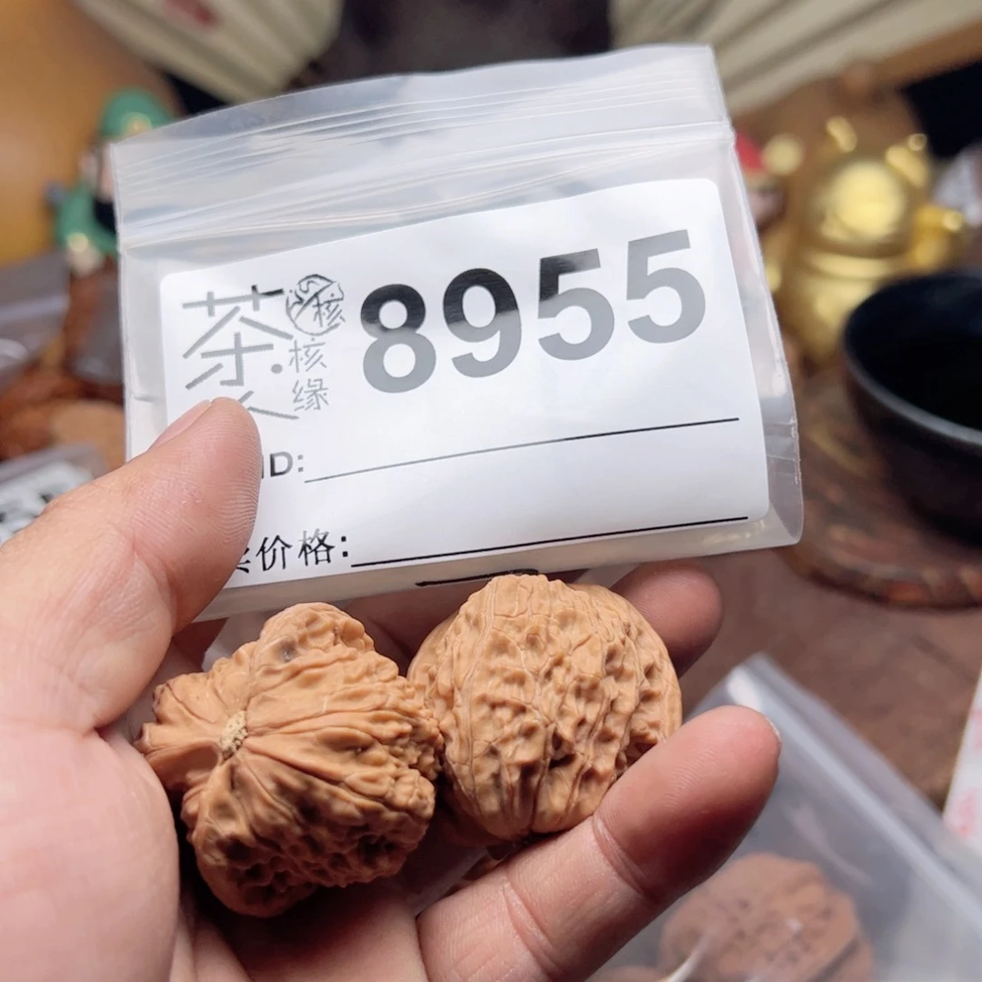 【闪购商品】文玩核桃吊坠今天