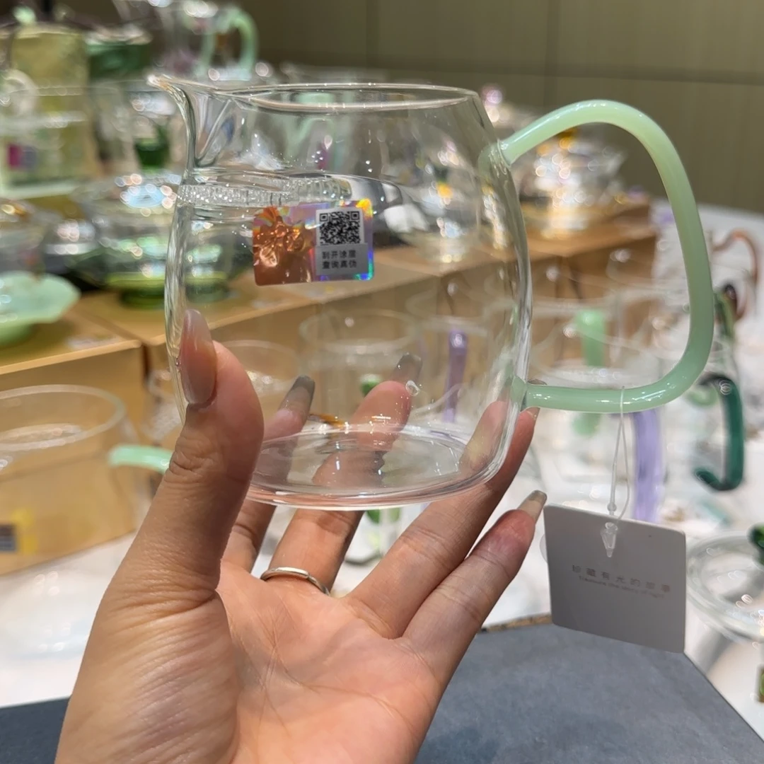 禾器浅玉色泰然月牙款