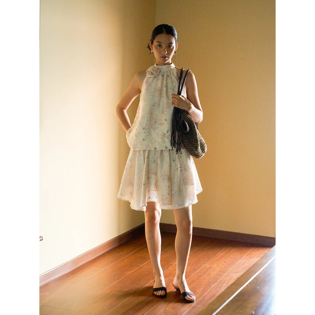 SUPERSCAPE东湖新中式特辑  亚麻混纺透气珠光皱感提花挂脖上衣