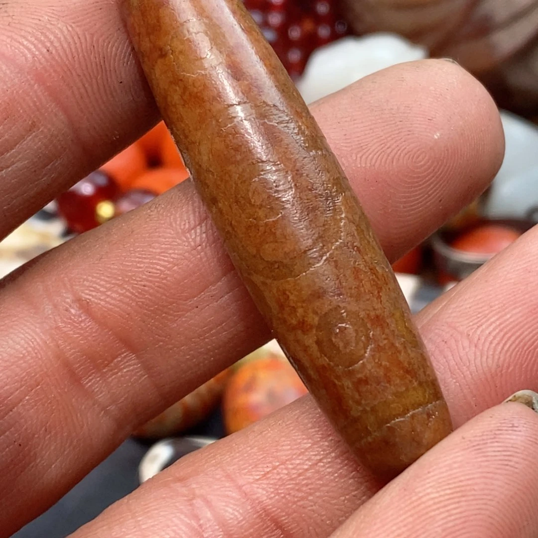 DIY琉璃珠子的颜色是蓝色的还是