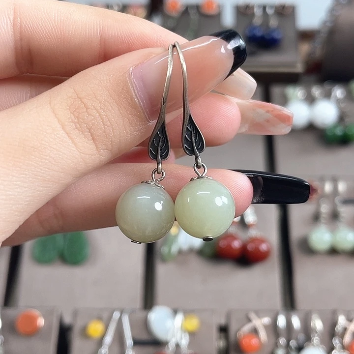 和田玉银S925镶嵌耳饰12左右