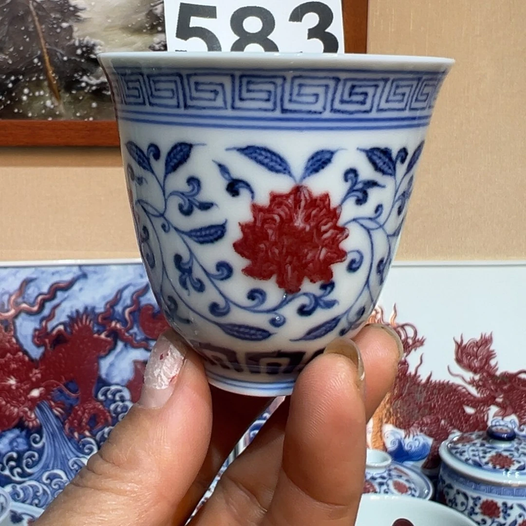 现代瓷青釉里红工艺