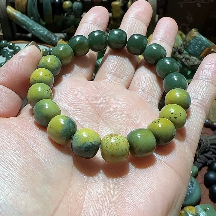 走***屋岫岩河磨玉（透闪石质玉）未镶嵌挂件