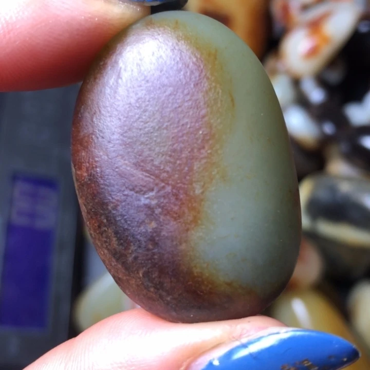 和田玉未镶嵌珠宝奇石