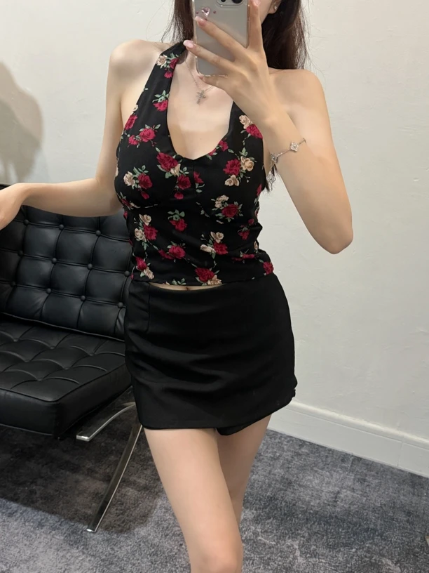 法式复古玫瑰碎花挂脖吊带背心女夏季修身显瘦上衣