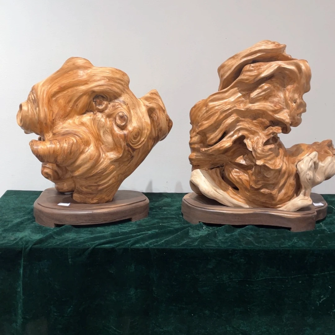 【闪购商品】柏木（崖柏）友***月随型自然摆件
