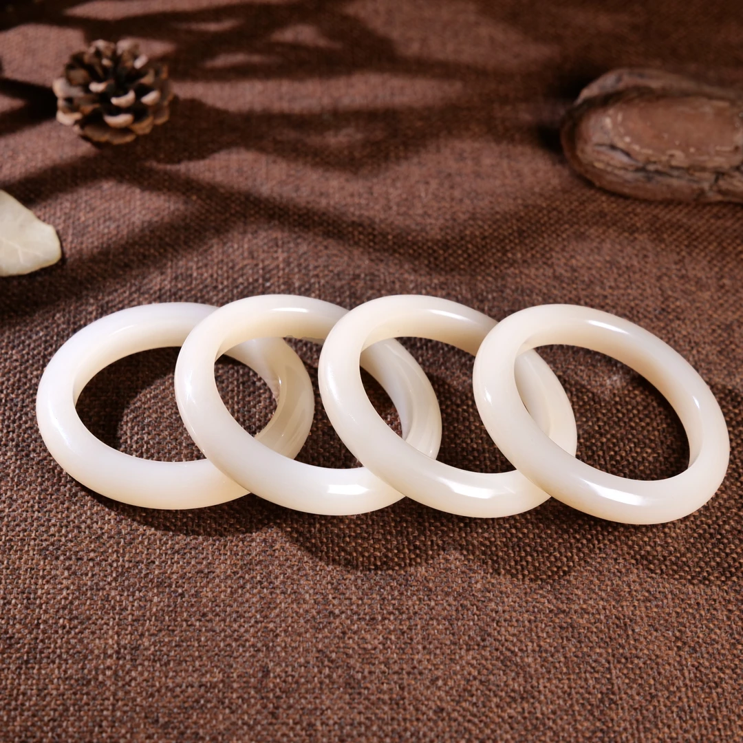 【小雨来了】和田玉藕粉手镯 玉手镯 镯子 多样性发一件