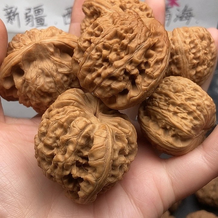 画***里大大大大大大帽子，水龙黄
