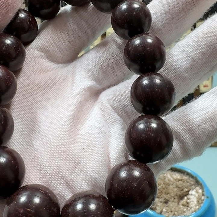 香小叶紫檀1.5。。。。。