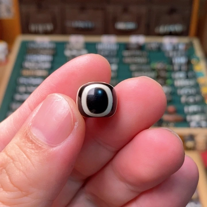 未镶嵌玛瑙/玉髓珠宝半成品