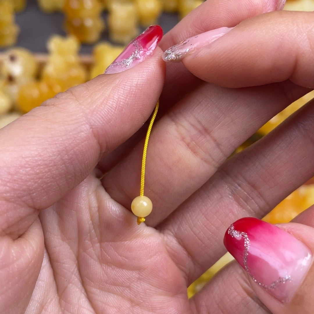 琥珀裸石未镶嵌妖*蜜蜡