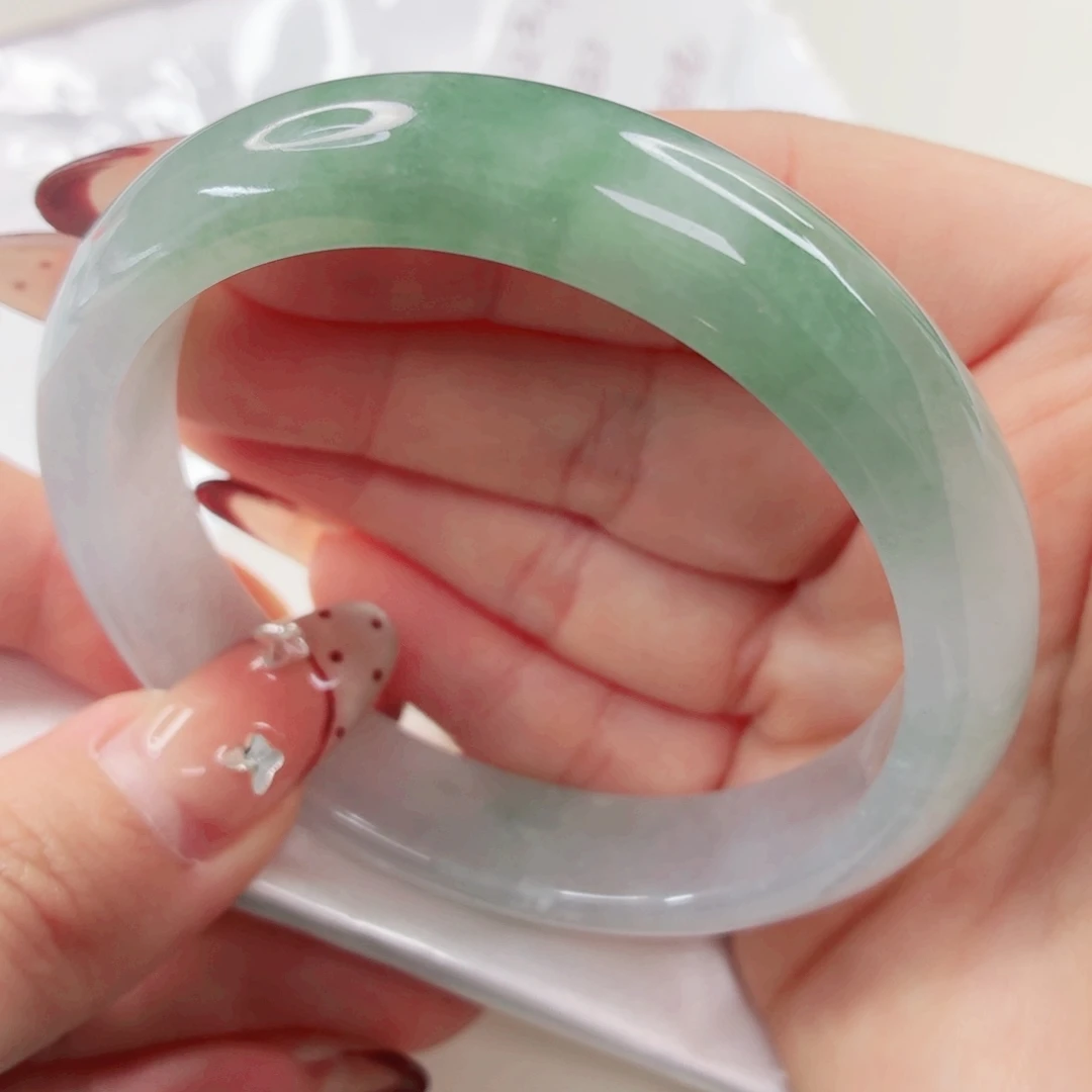 翡翠未镶嵌手镯58.7x532