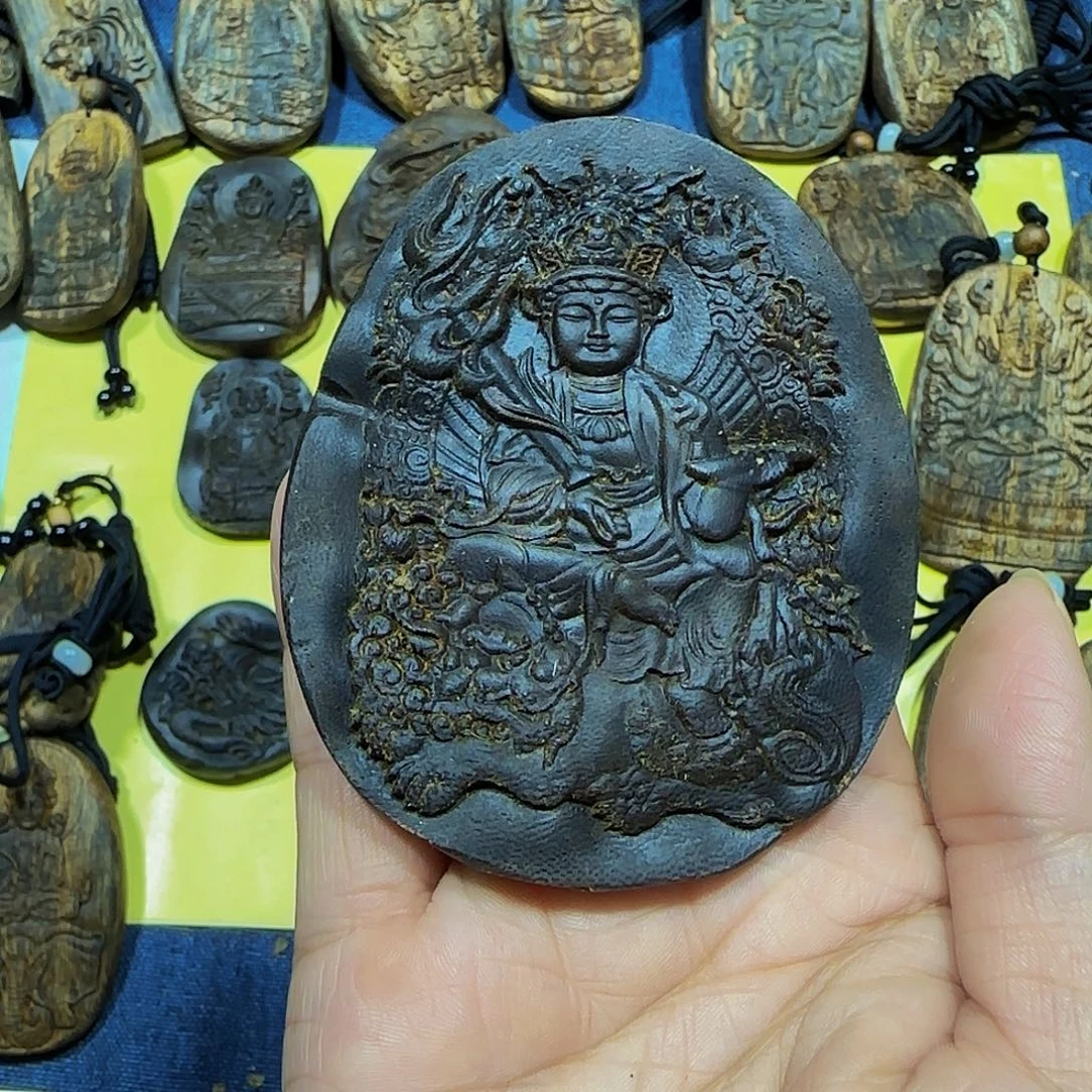 沉香碎屑沉香海南沉香莺歌绿奇楠天然野包头老料16