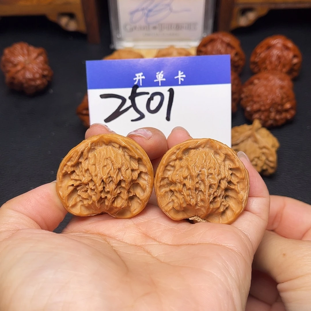 把件文玩核桃蛇头小碗38尺。