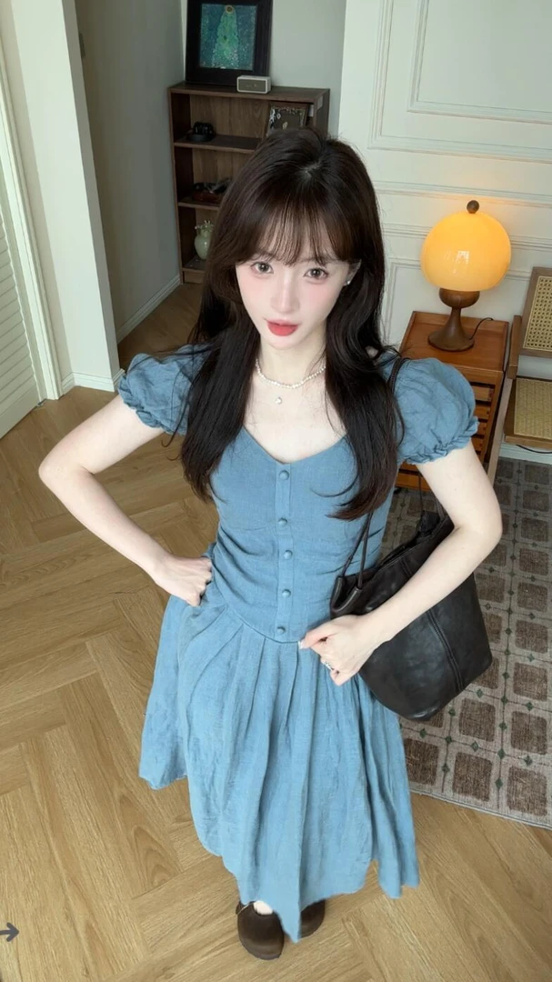 法式气质蓝色连衣裙女夏季新款复古短袖中长裙