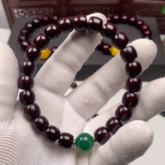 俗***人猴头的故事是一个