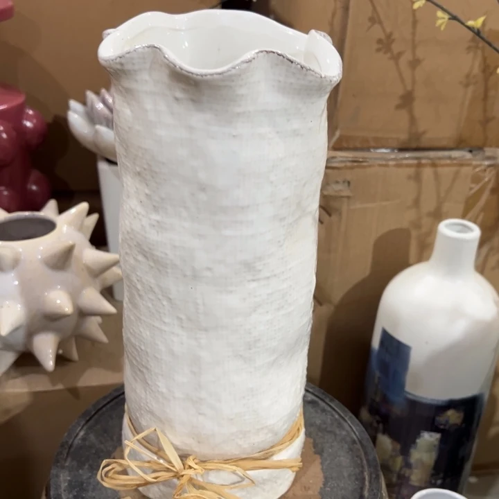 瓷花瓶摆件外贸出口（微瑕）高28口11公分