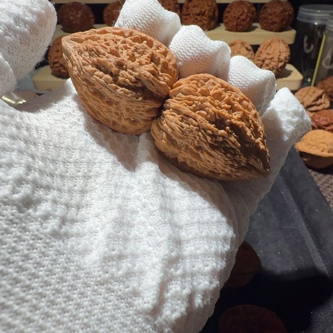 文玩核桃吊坠33全品塔尖