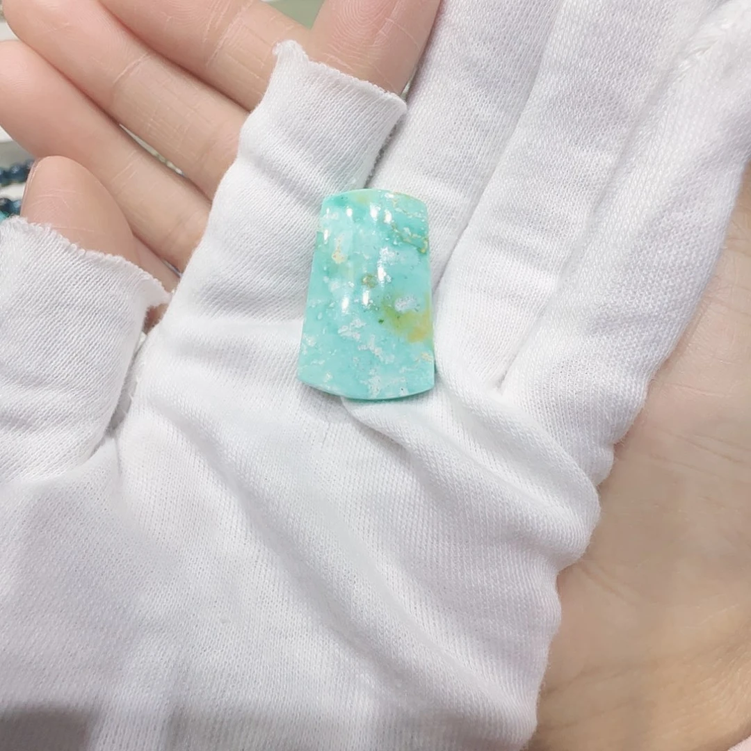 绿松石未镶嵌原矿绿松石