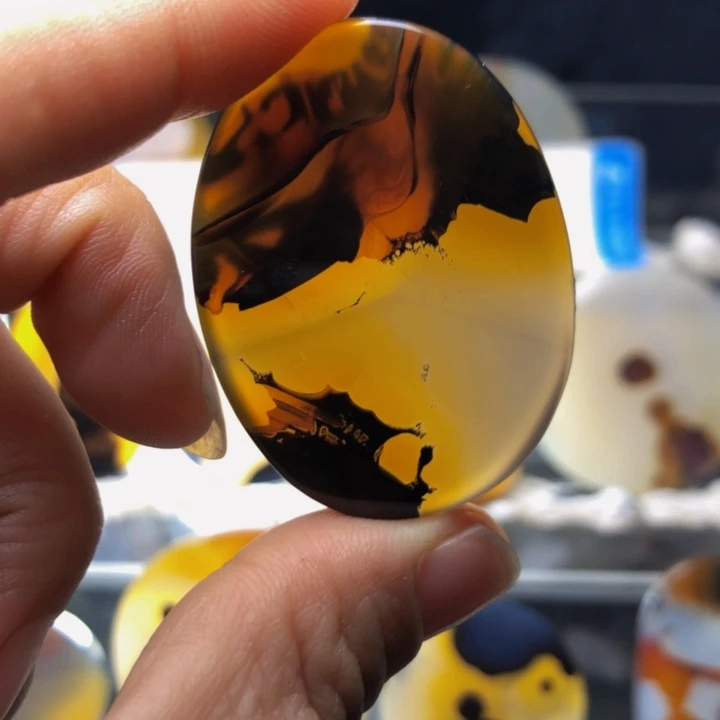 合金玛瑙/玉髓珠宝奇石92