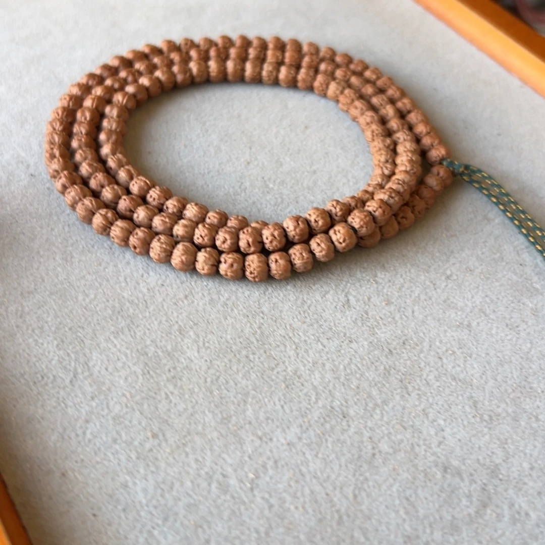 L***y手串金刚菩提原桩佛手尺寸6