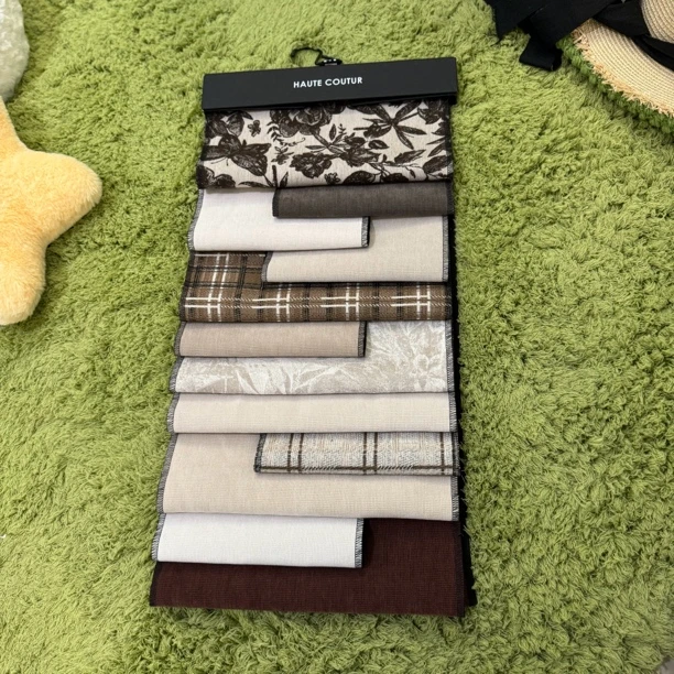 雪尼尔2开头的雪尼尔上样品中，2.8和3.2高