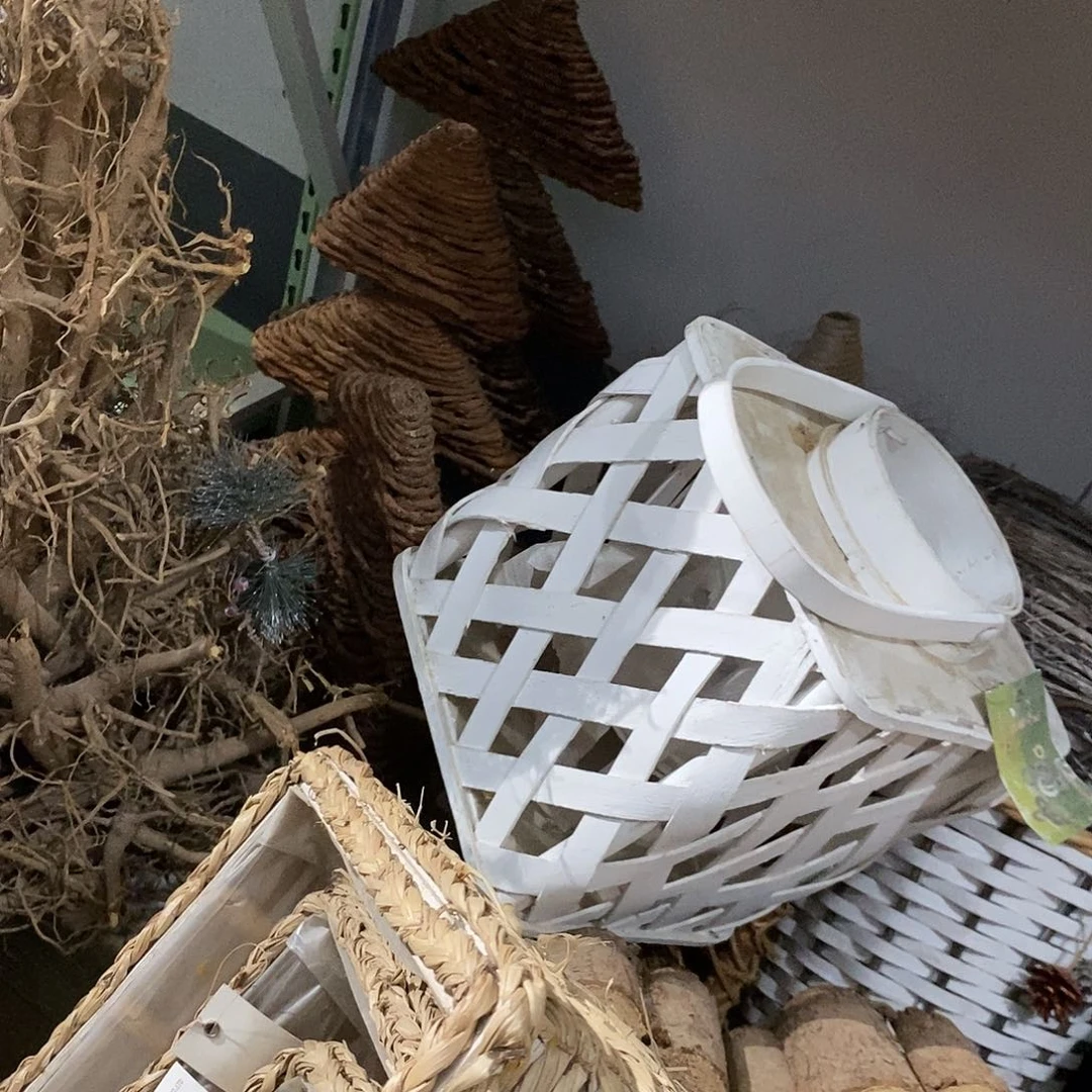 N***庞微瑕放漏不退不换想好再拍