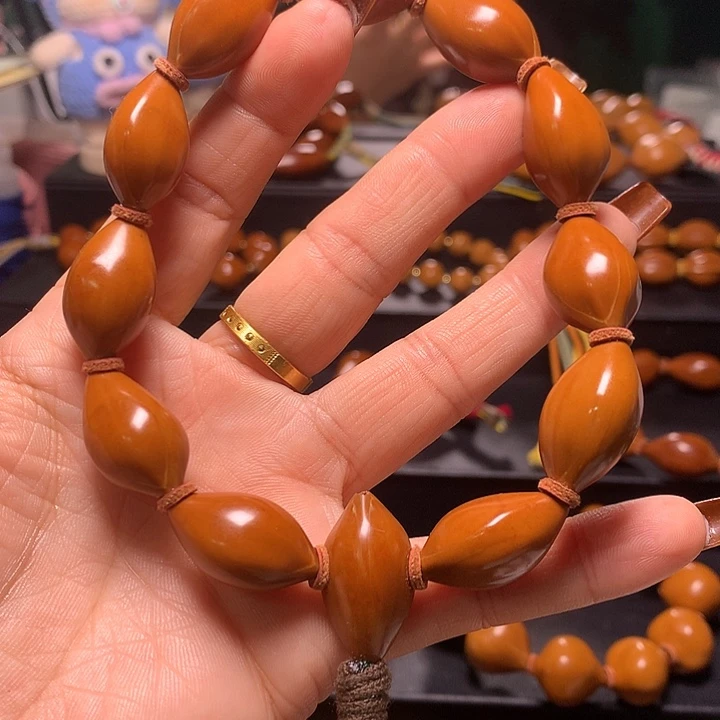 手串/手链橄榄核三花手串