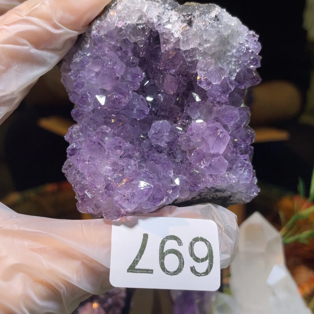 未镶嵌水晶珠宝半成品