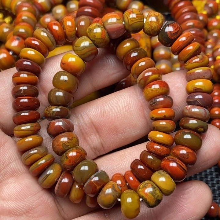 玛瑙/玉髓手串未镶嵌