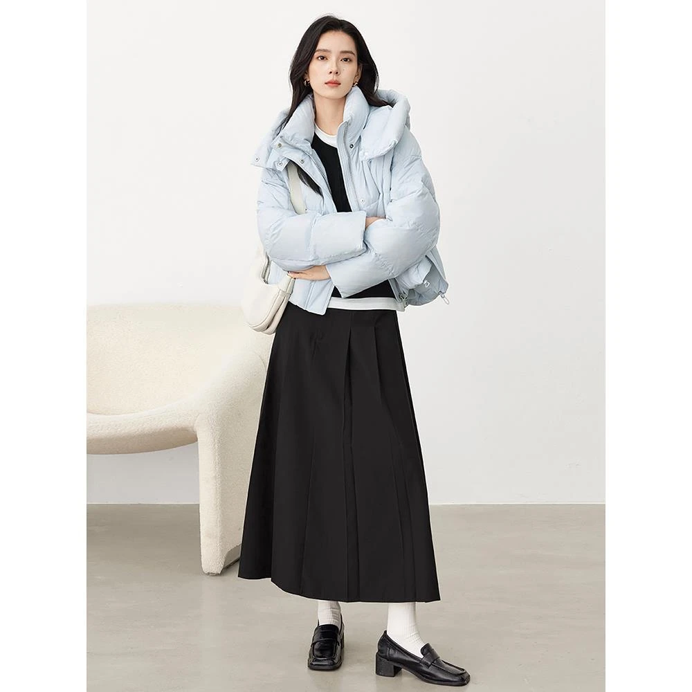 高级温柔轻暖90白鸭绒短款连帽羽绒服女冬季面包服保时髦简约外套