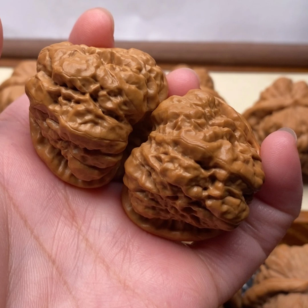 【闪购商品】把件文玩核桃边39左右