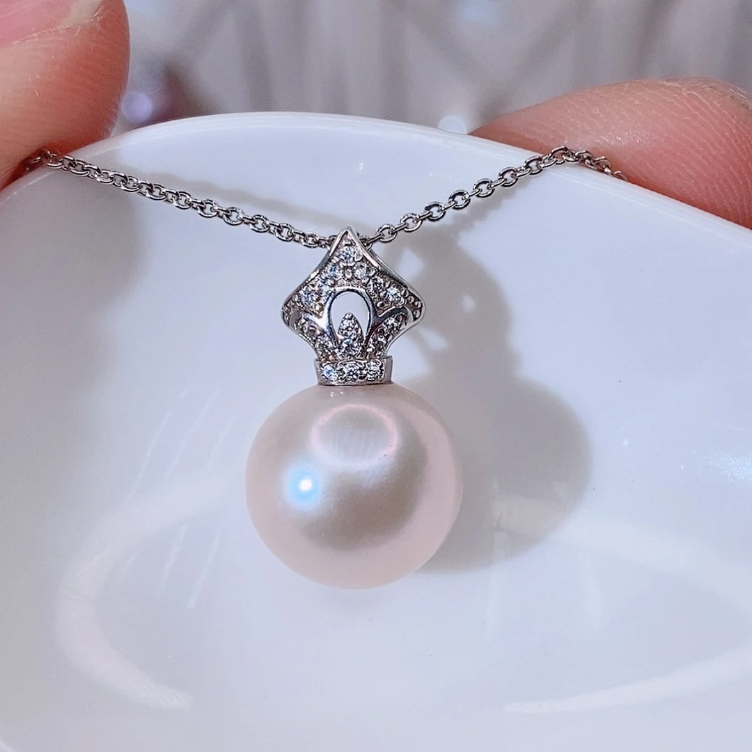 颈饰银S925镶嵌淡水珍珠