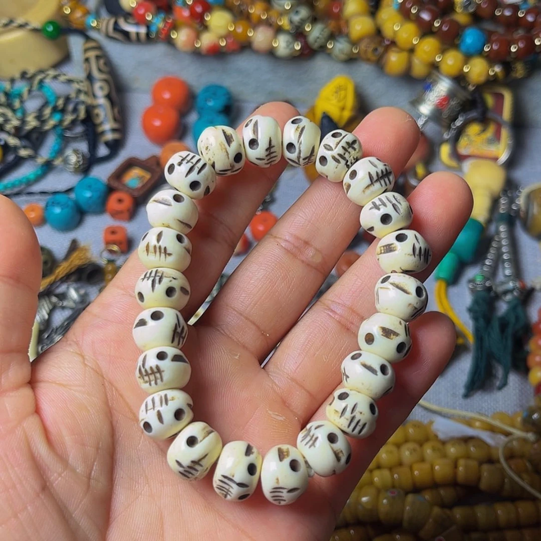 【闪购商品】玻璃颈饰普提手串/普提108