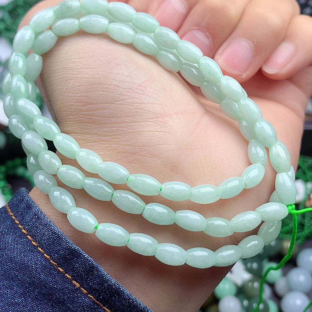 翡翠颈饰未镶嵌项链