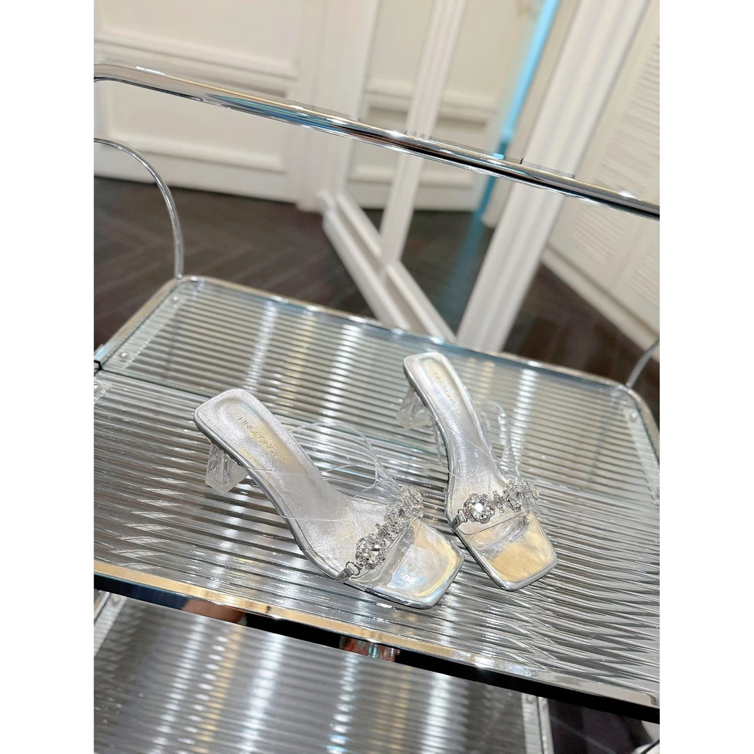 阿芙莎联名款2021273新款法式百搭凉鞋露趾水晶方跟凉拖鞋