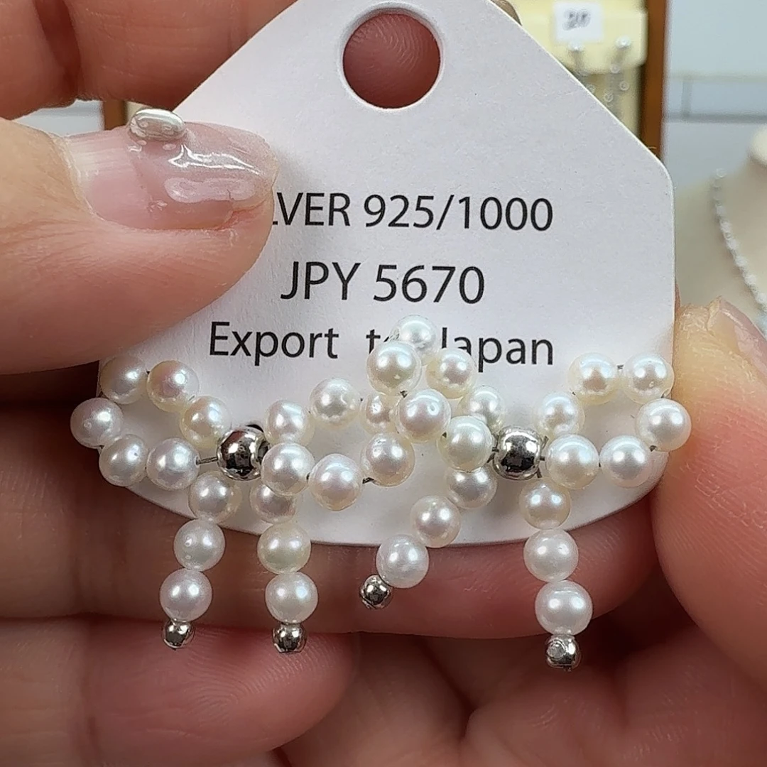 未镶嵌淡水珍珠耳饰