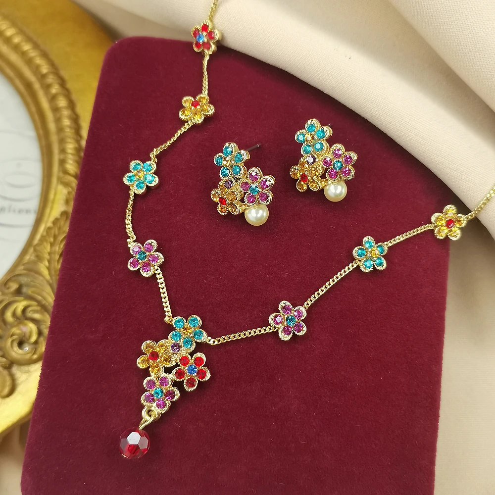 B&W彩色密镶小花朵套装项链[2501204-102]