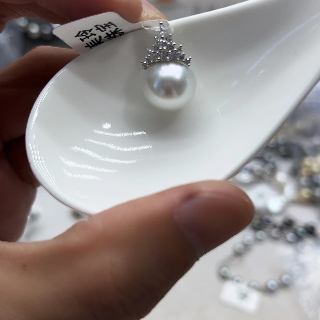 颈饰银S925镶嵌海水珍珠