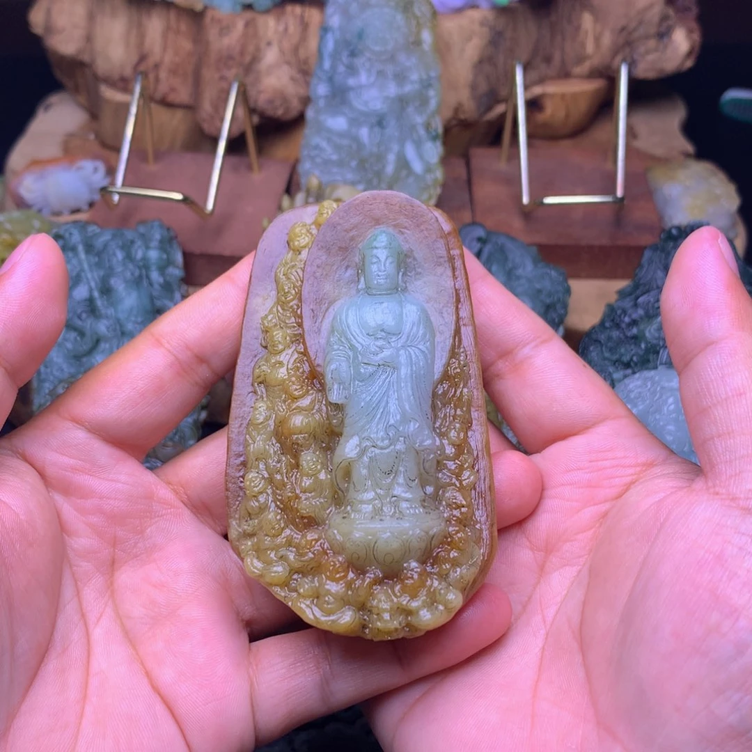 黄***师定制翡翠未镶嵌翡翠