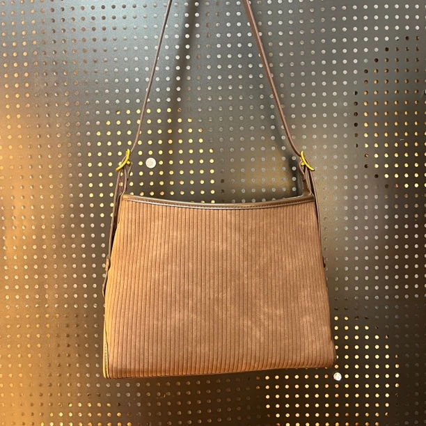 POHCE咖啡色搭配时尚女款单肩斜挎包包