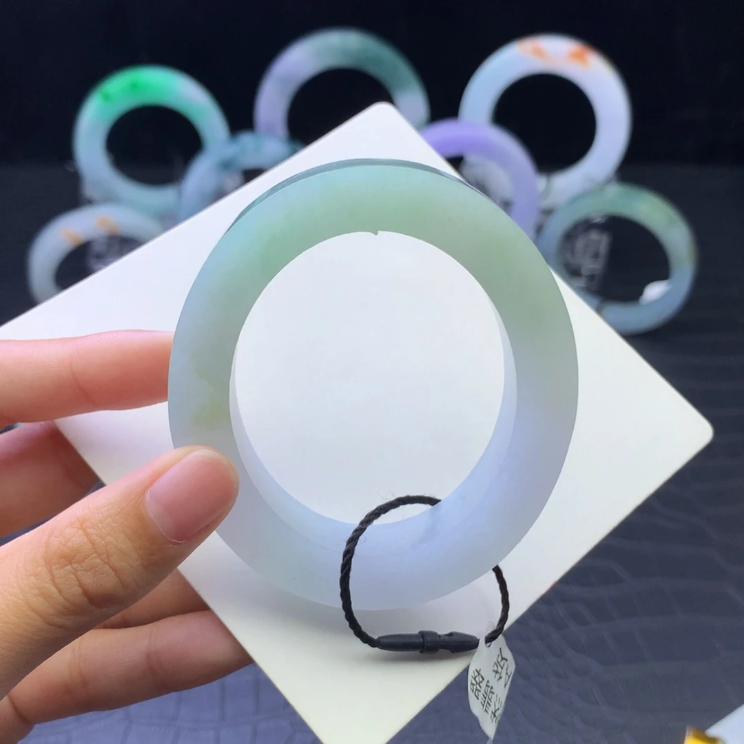 定制翡翠正未镶嵌